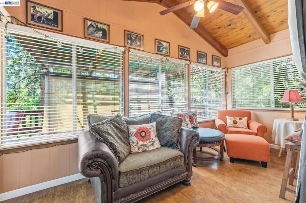 24217 Appaloosa Way Sonora, CA 95370