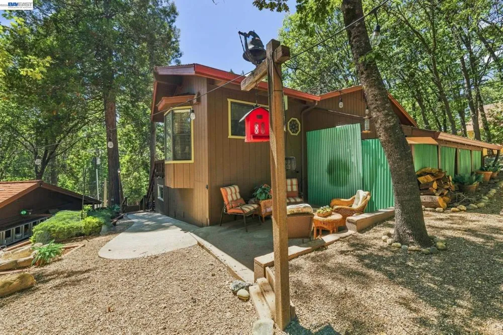 24217 Appaloosa Way Sonora, CA 95370