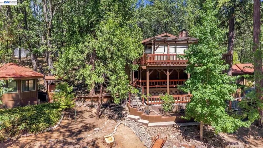 24217 Appaloosa Way Sonora, CA 95370