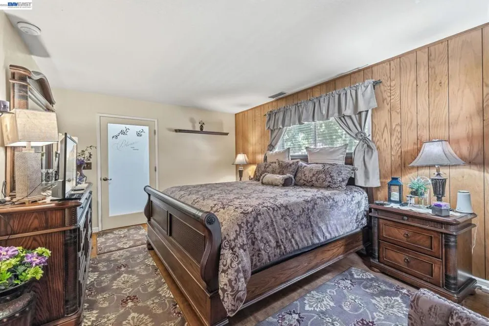 24217 Appaloosa Way Sonora, CA 95370