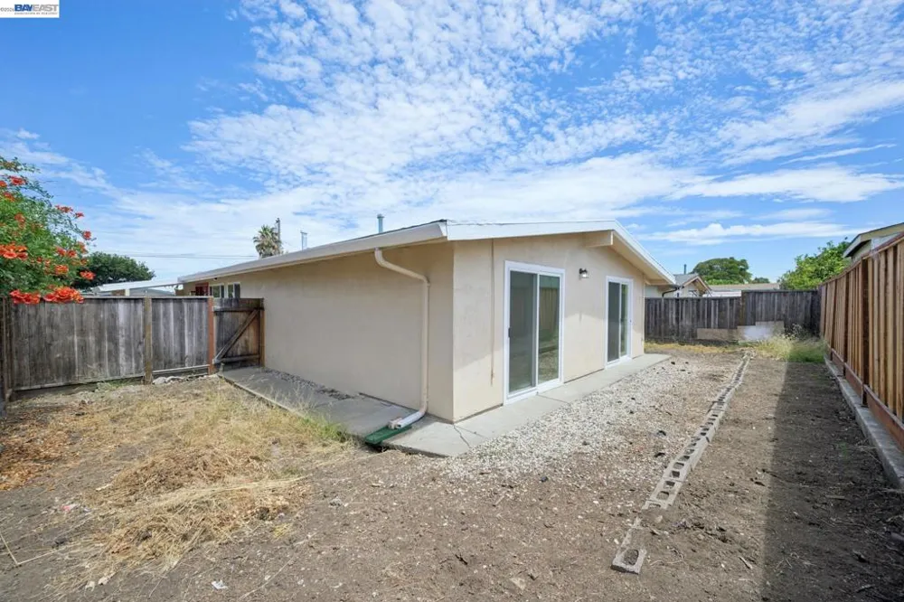 776 Poinciana St Hayward, CA 94545