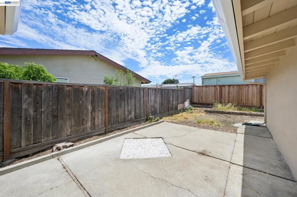 776 Poinciana St Hayward, CA 94545