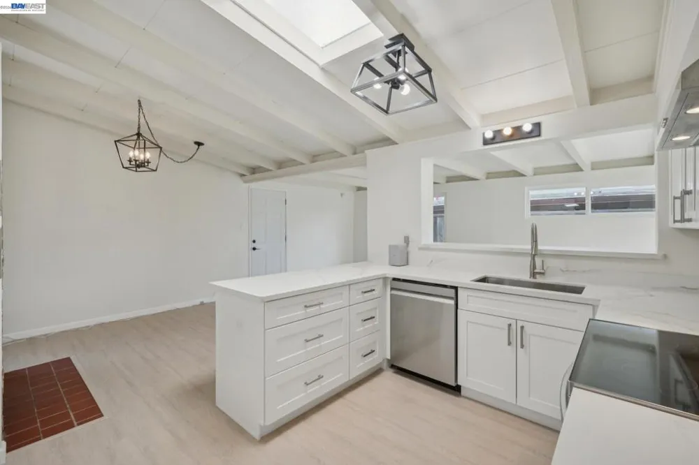 776 Poinciana St Hayward, CA 94545