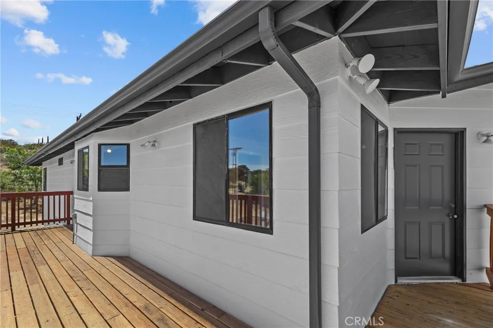 40585 Lakeshore Boulevard Aguanga, CA 92536