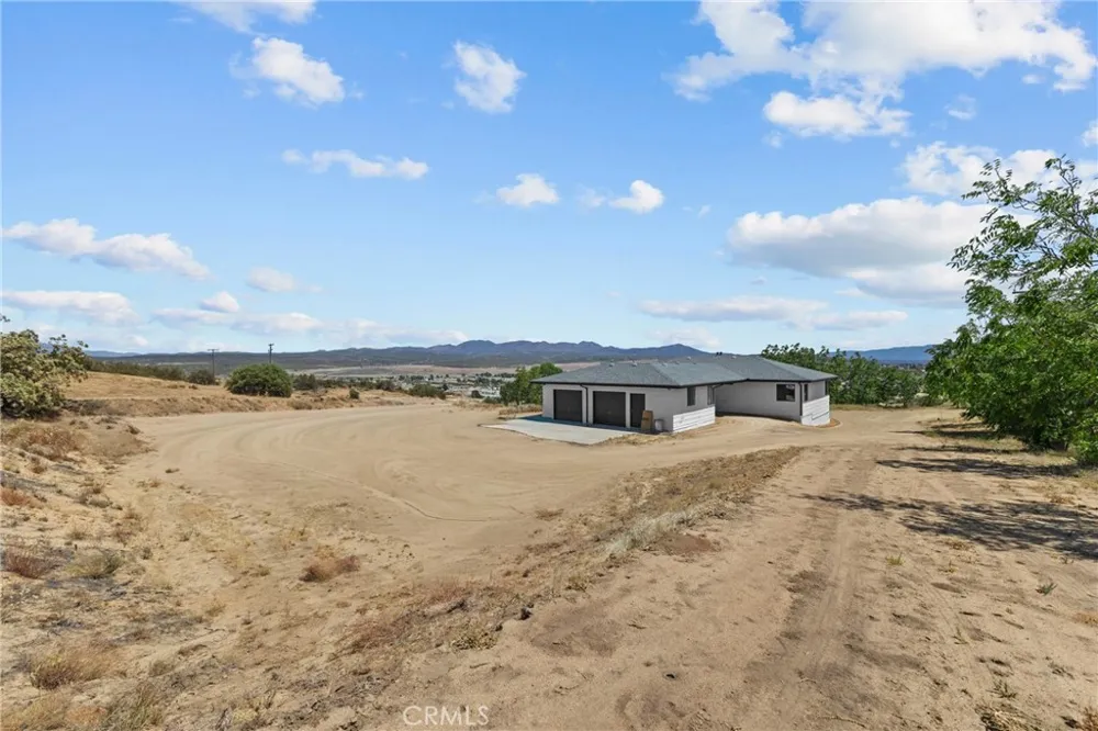 40585 Lakeshore Boulevard Aguanga, CA 92536