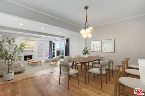 1260 S Beverly Glen Boulevard #304