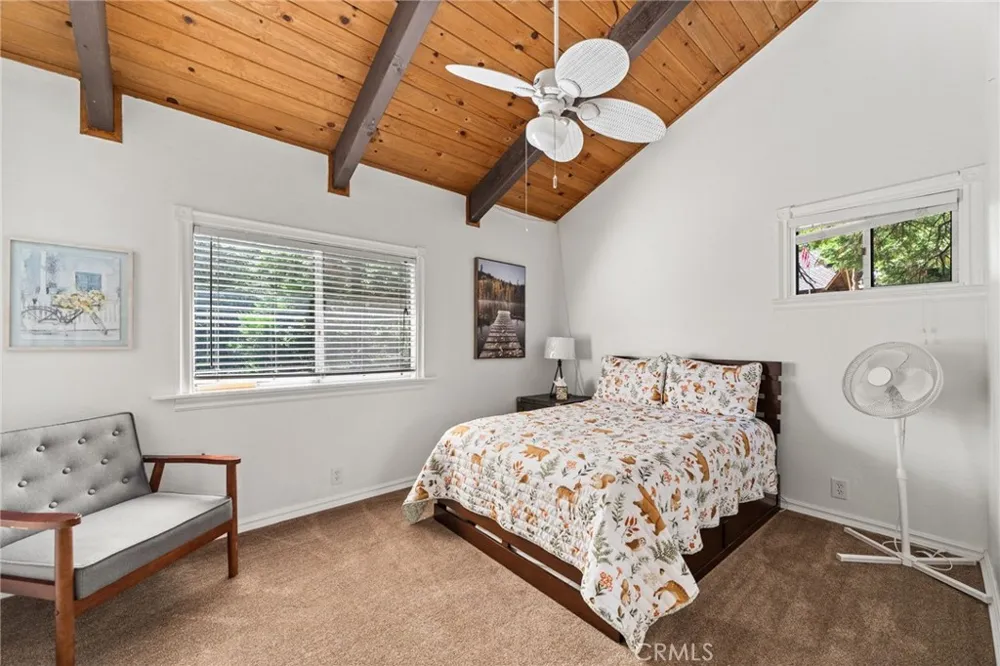 28577 Shenandoah Lake Arrowhead, CA 92352