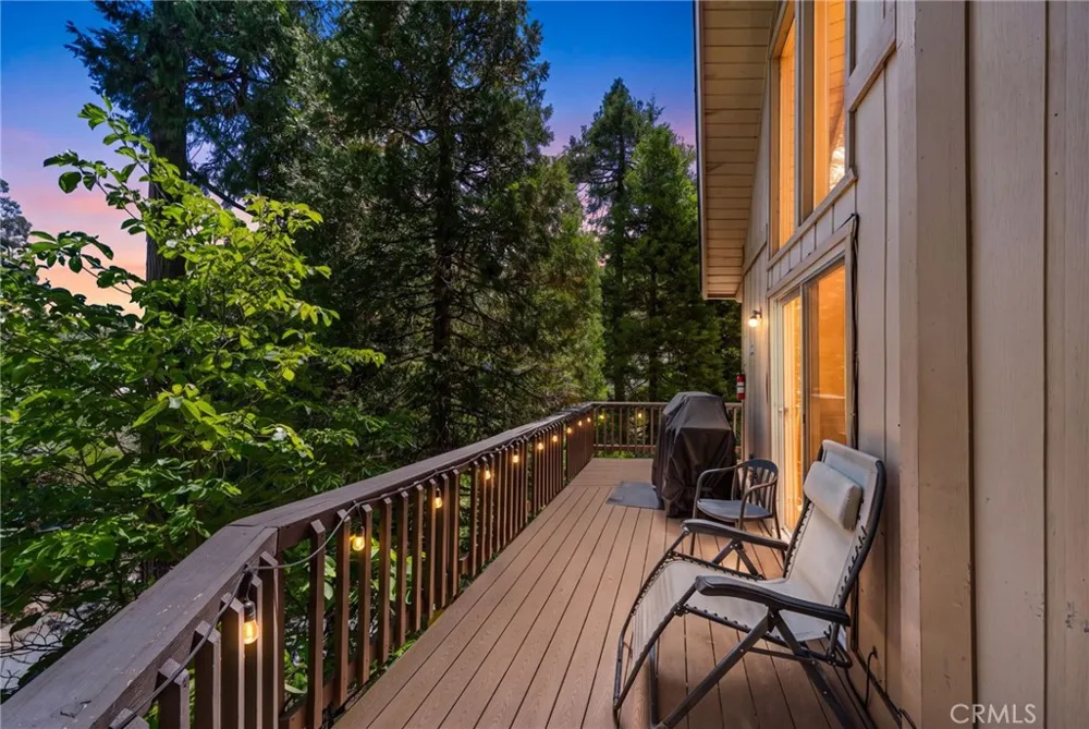 28577 Shenandoah Lake Arrowhead, CA 92352