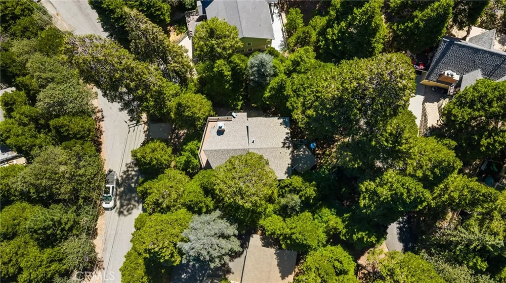 28577 Shenandoah Lake Arrowhead, CA 92352