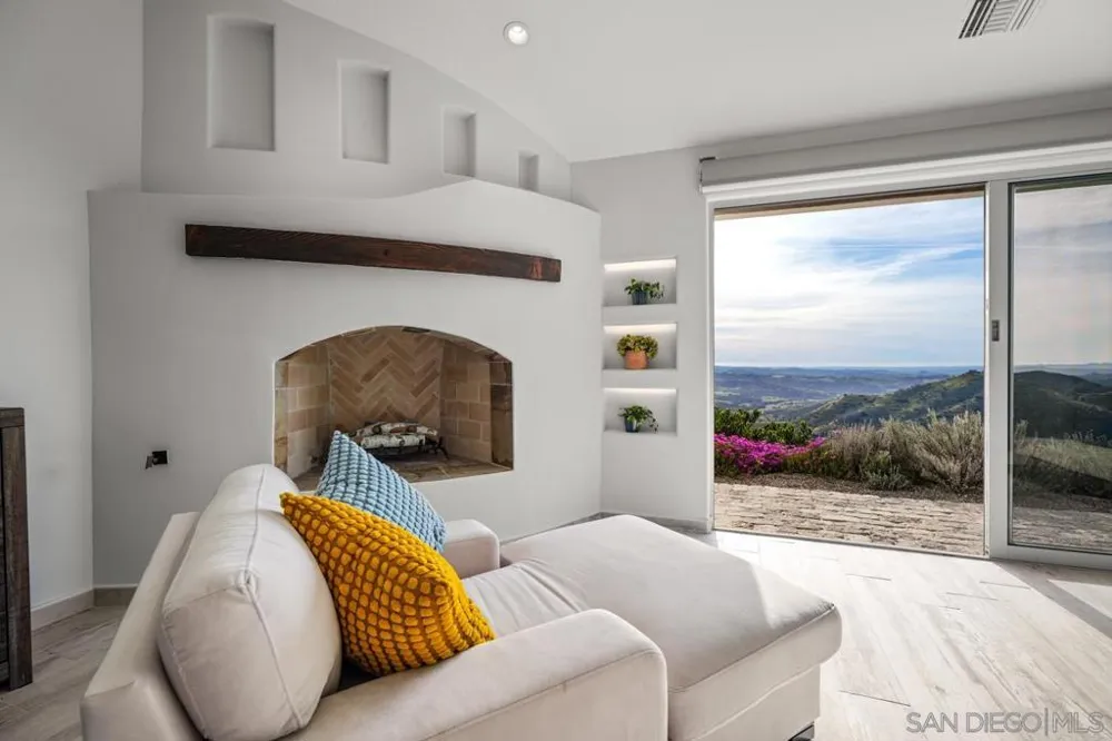 13155 McNally Road Valley Center, CA 92082