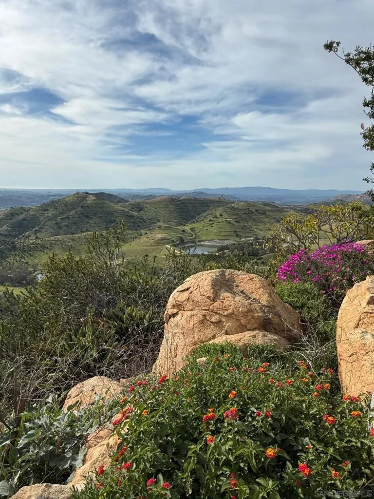 13155 McNally Road Valley Center, CA 92082