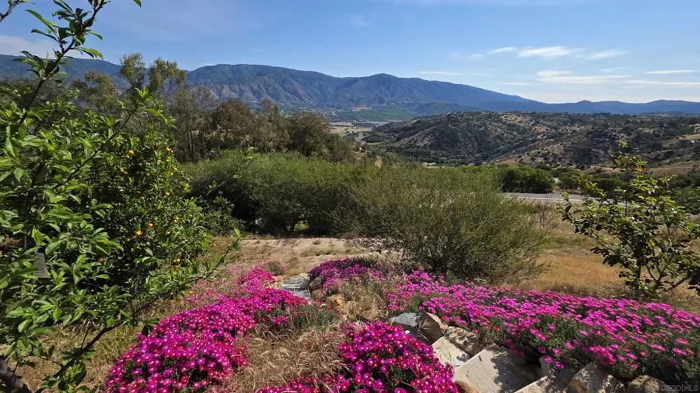 13155 McNally Road Valley Center, CA 92082