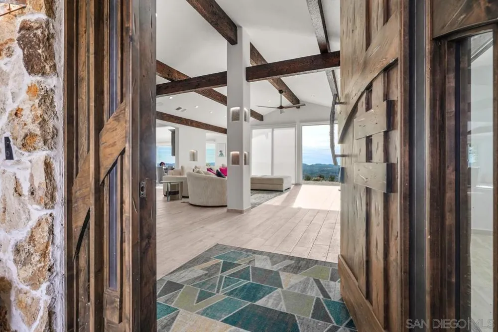 13155 McNally Road Valley Center, CA 92082