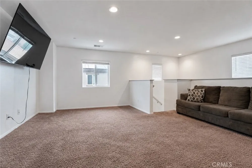 11892 Espola Place Victorville, CA 92392