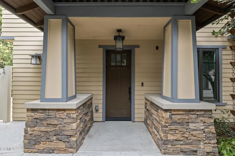 902 W Colorado Boulevard #D Monrovia, CA 91016
