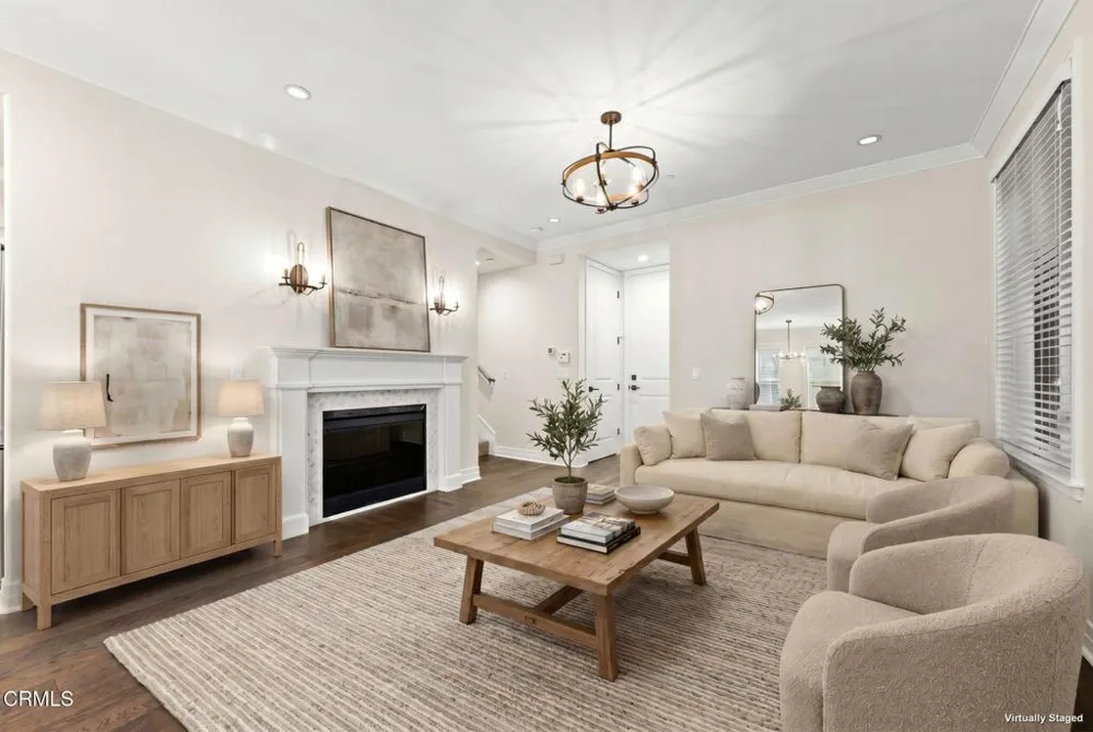 902 W Colorado Boulevard #D Monrovia, CA 91016