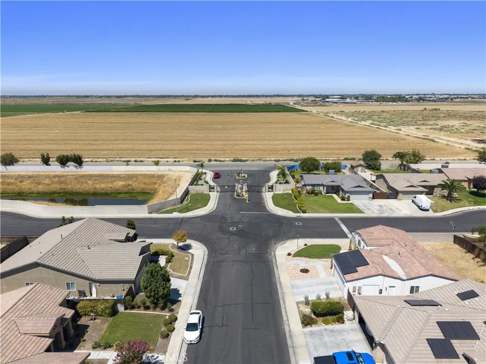 5504 Baja Bakersfield, CA 93307
