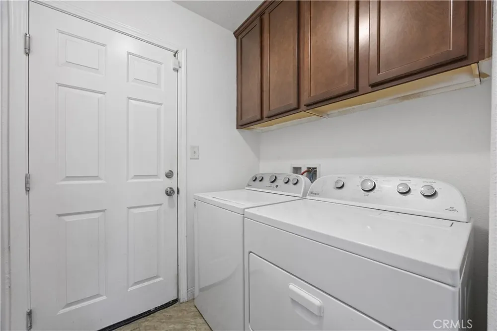 5504 Baja Bakersfield, CA 93307