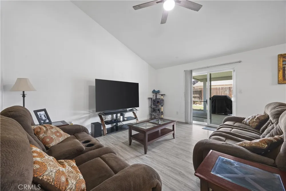 5504 Baja Bakersfield, CA 93307