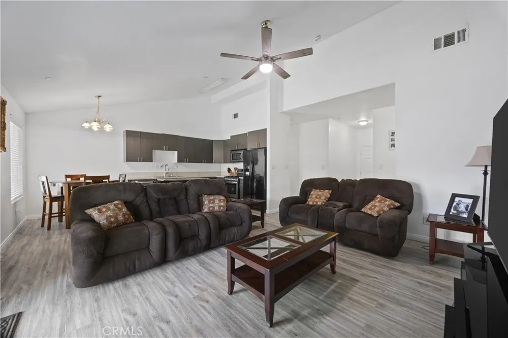 5504 Baja Bakersfield, CA 93307