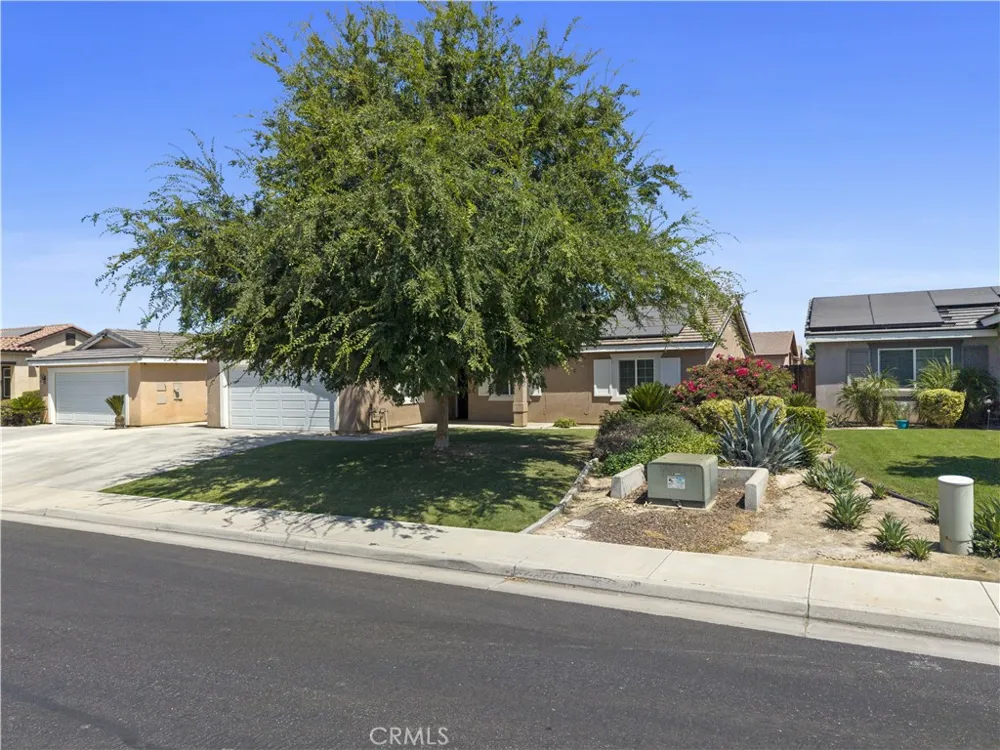 5504 Baja Bakersfield, CA 93307