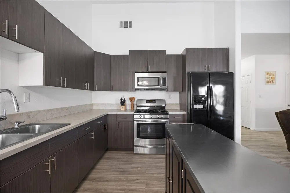 5504 Baja Bakersfield, CA 93307