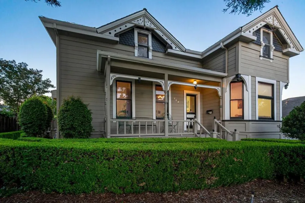 142 Central Avenue Campbell, CA 95008