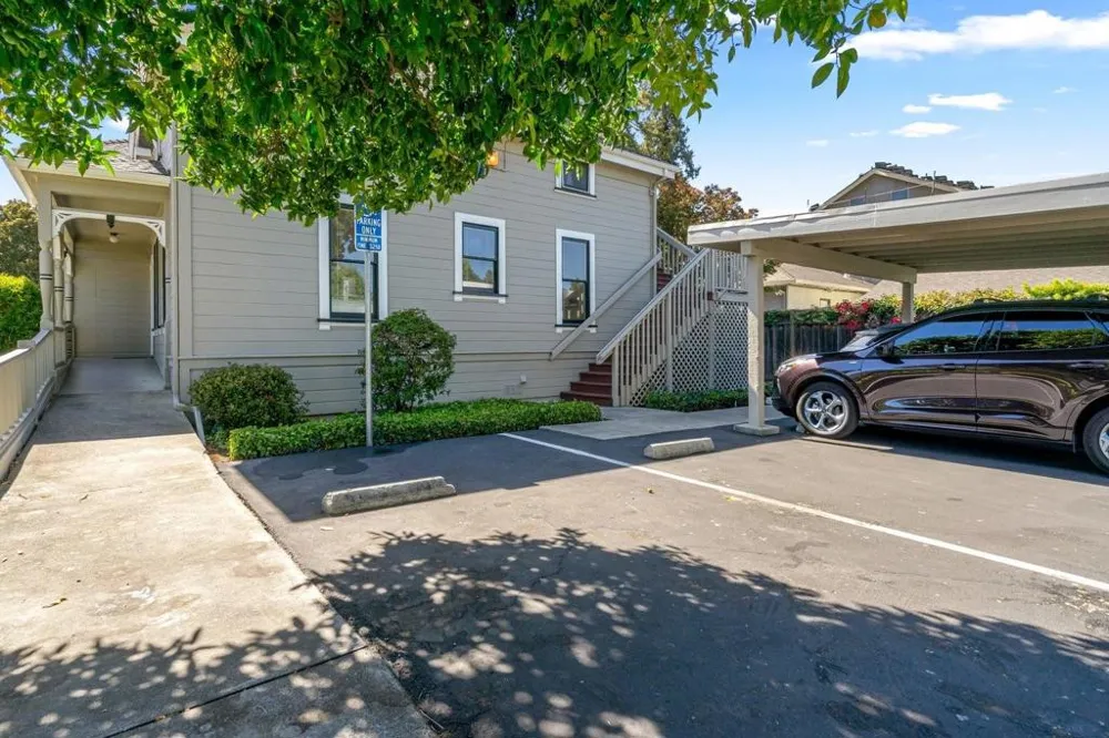 142 Central Avenue Campbell, CA 95008