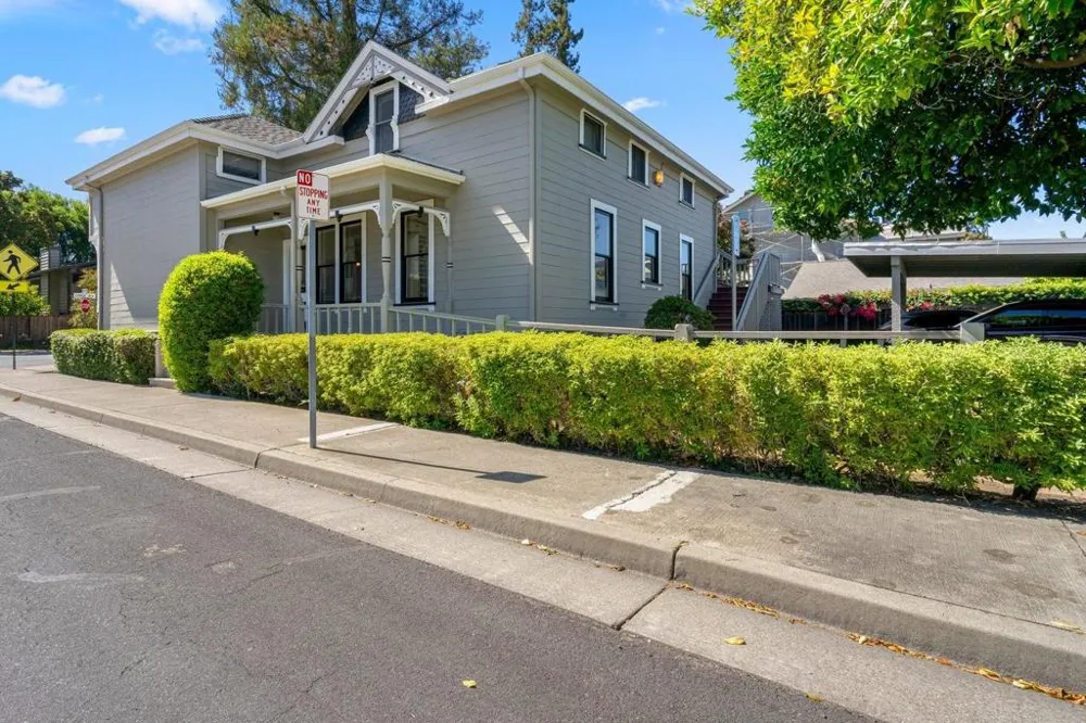 142 Central Avenue Campbell, CA 95008
