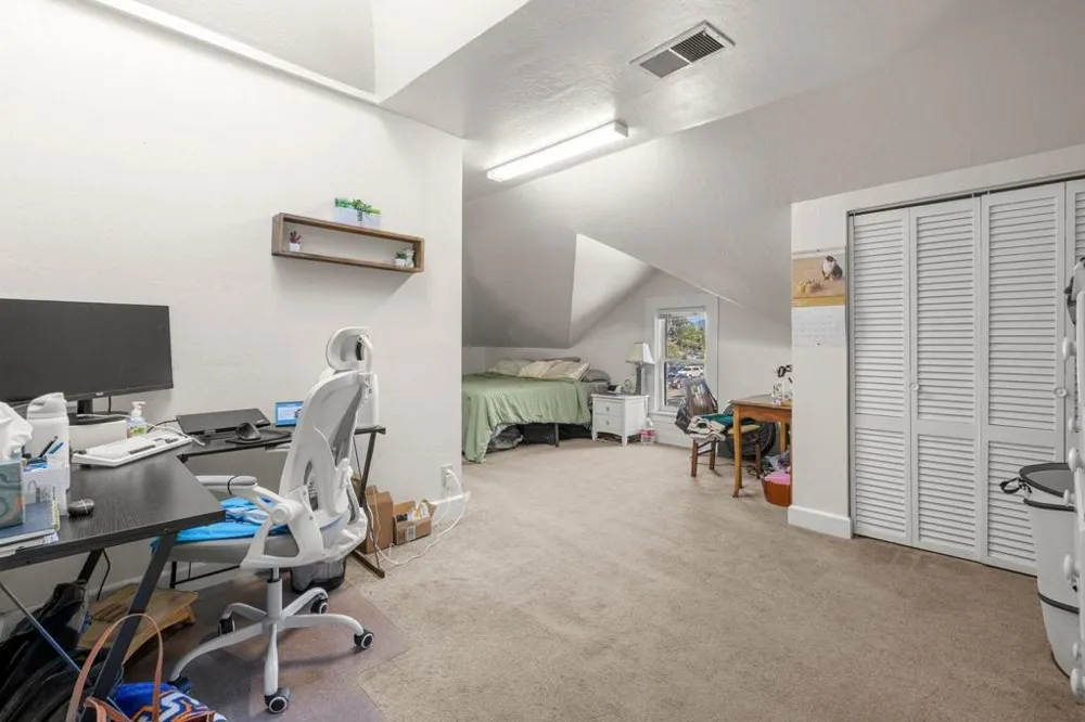 142 Central Avenue Campbell, CA 95008