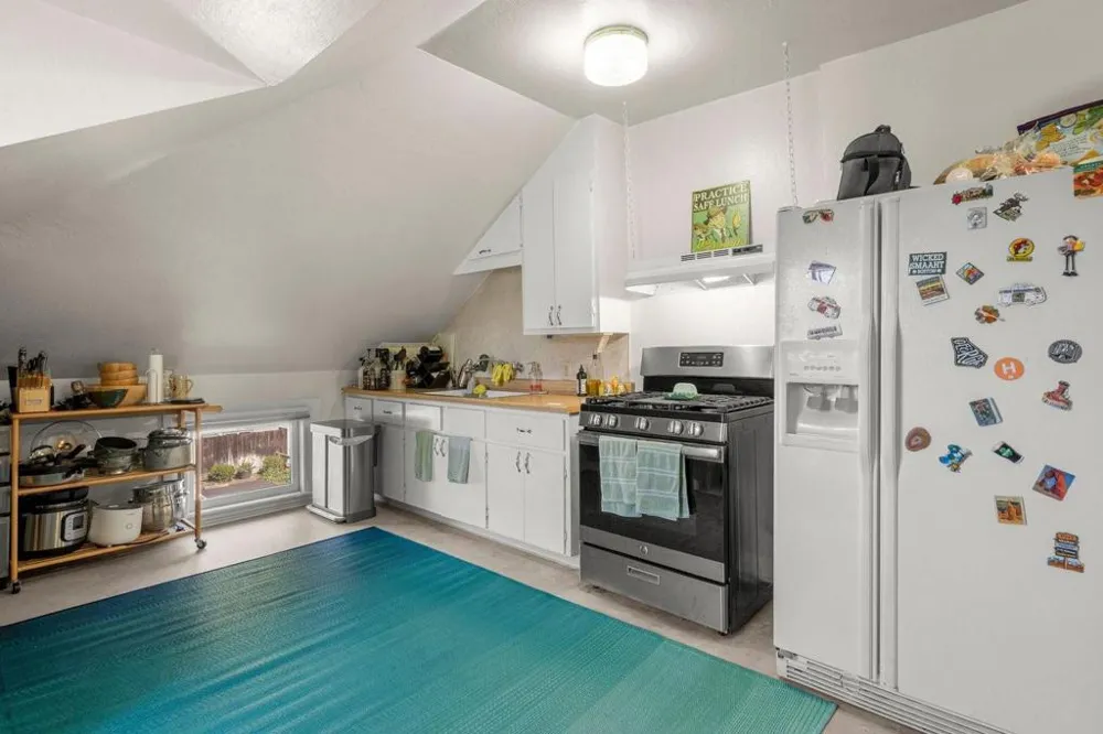 142 Central Avenue Campbell, CA 95008