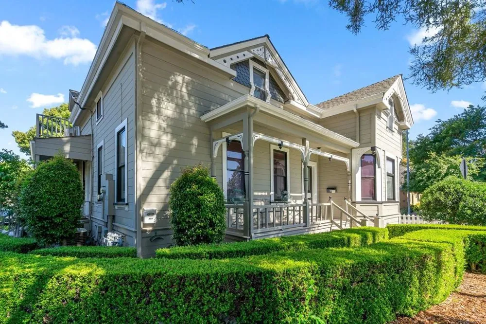 142 Central Avenue Campbell, CA 95008