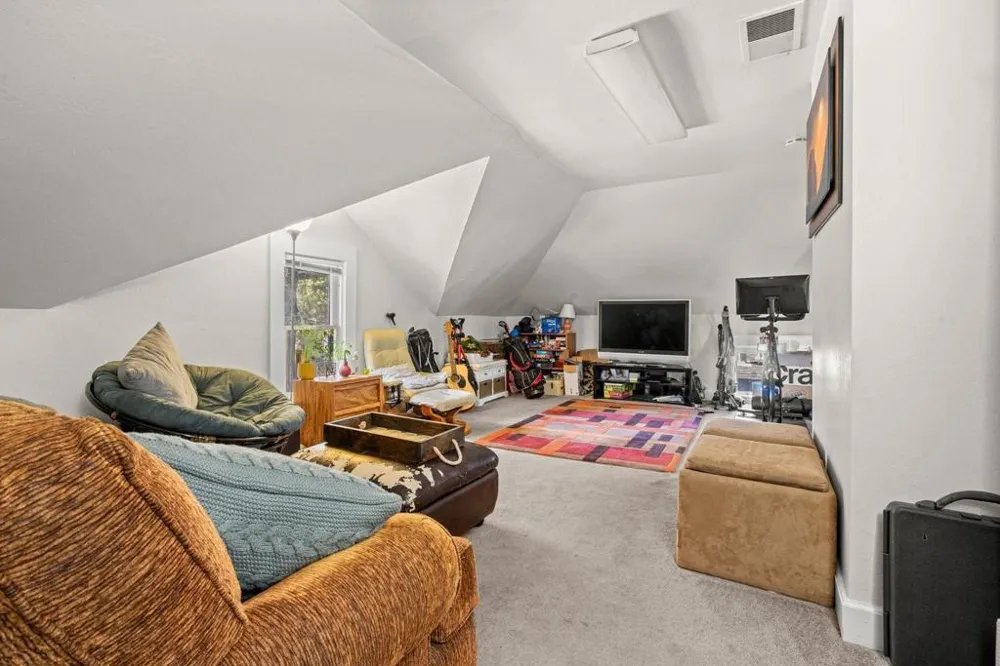 142 Central Avenue Campbell, CA 95008
