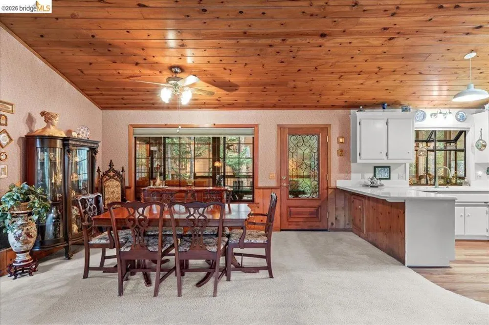 22896 East Ave Twain Harte, CA 95383