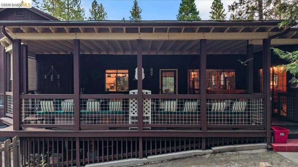 22896 East Ave Twain Harte, CA 95383