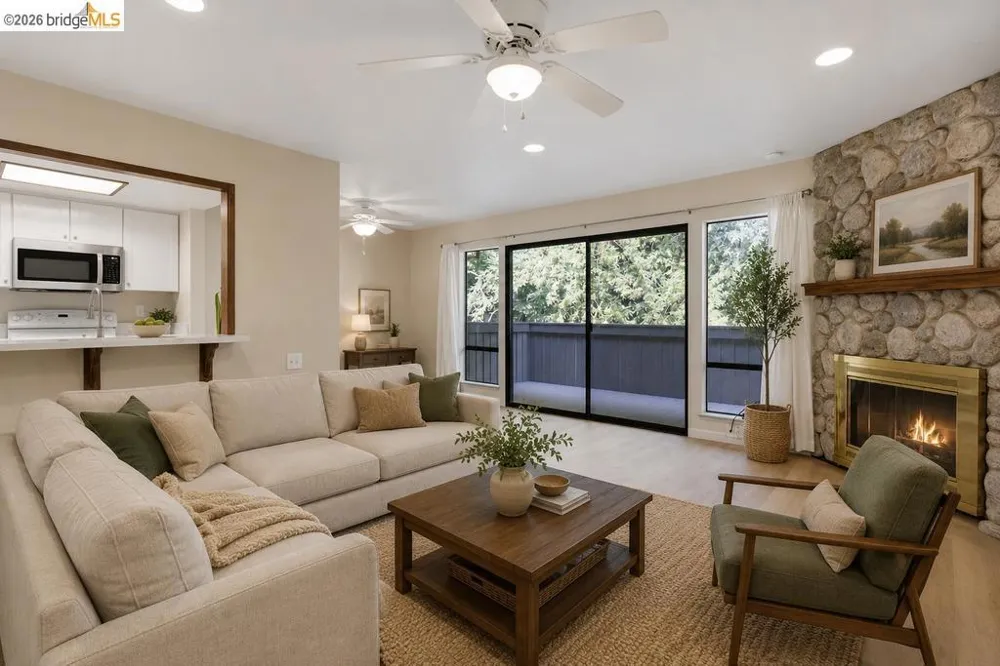 2400 Larkspur LN #264 Sacramento, CA 95825