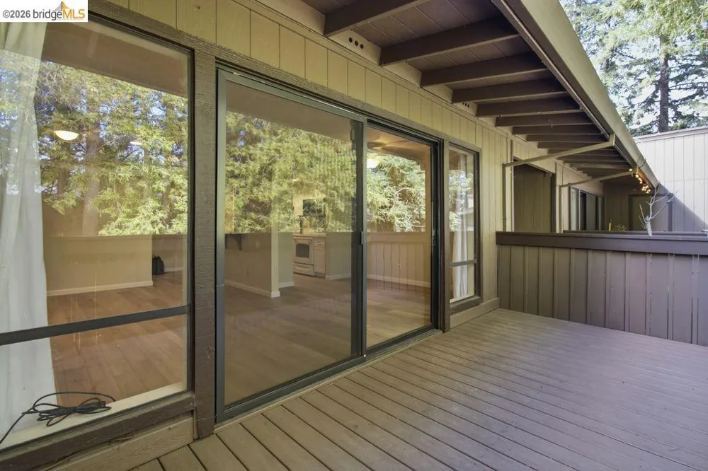 2400 Larkspur LN #264 Sacramento, CA 95825