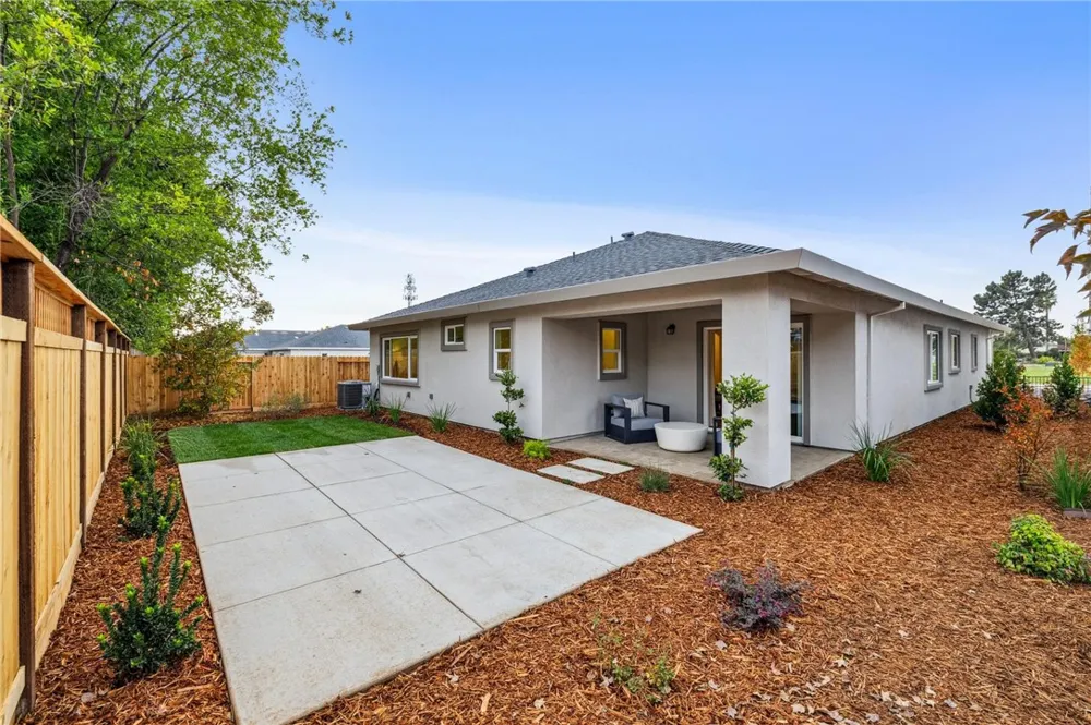2604 Wesley Way Chico, CA 95973
