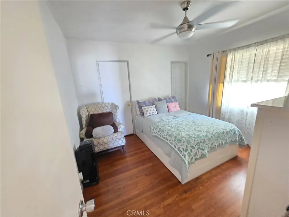 6170 Downey Avenue Long Beach, CA 90805
