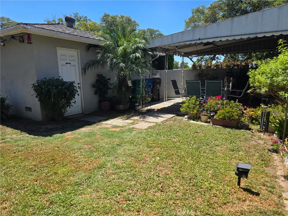 6170 Downey Avenue Long Beach, CA 90805