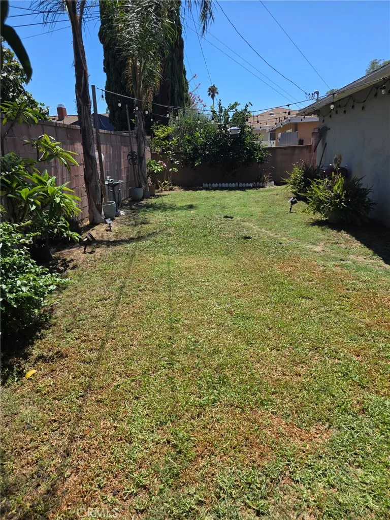 6170 Downey Avenue Long Beach, CA 90805