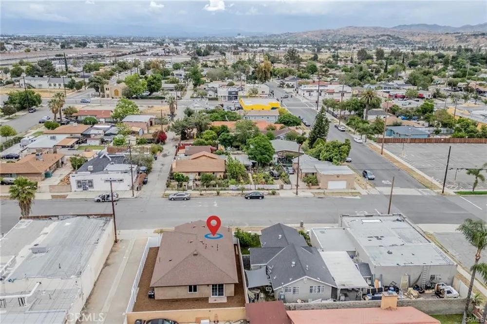 263 S 7th Street Colton, CA 92324