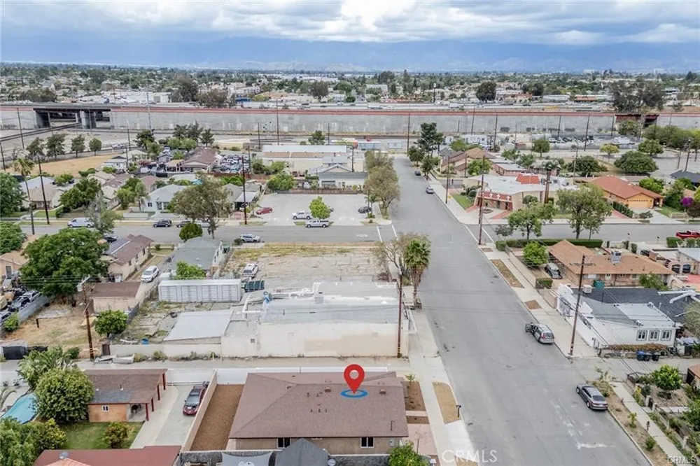 263 S 7th Street Colton, CA 92324