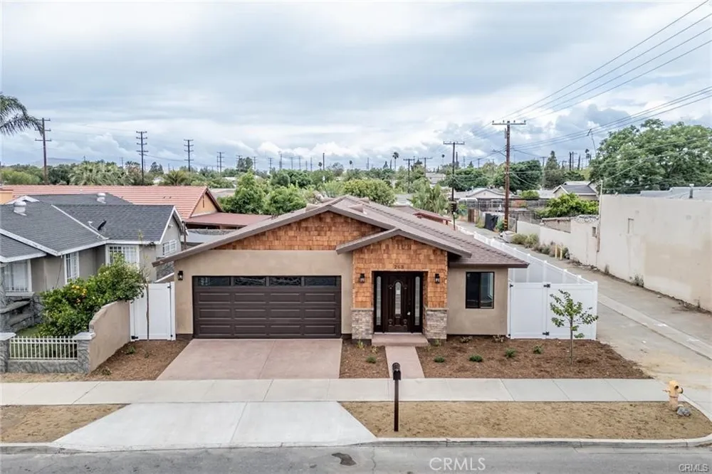 263 S 7th Street Colton, CA 92324