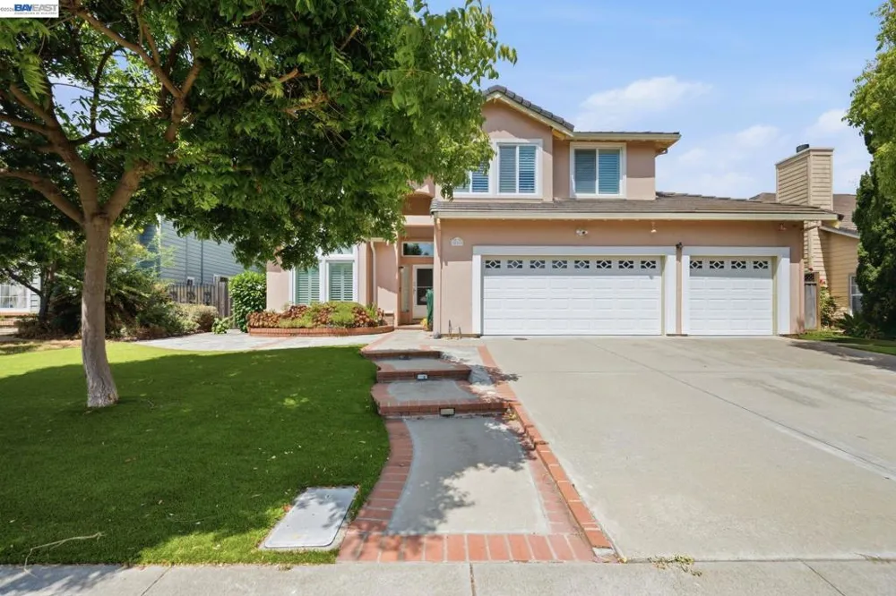 32219 Allison Dr Union City, CA 94587