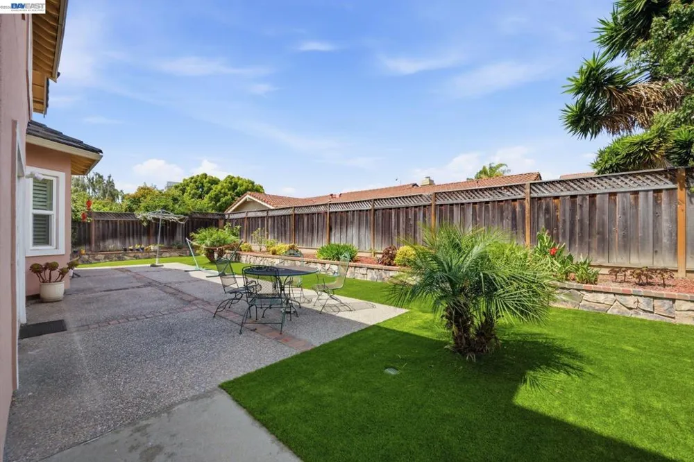 32219 Allison Dr Union City, CA 94587