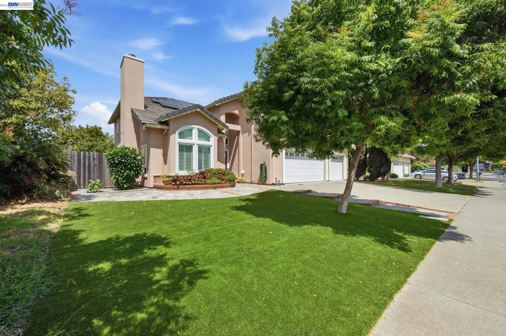 32219 Allison Dr Union City, CA 94587