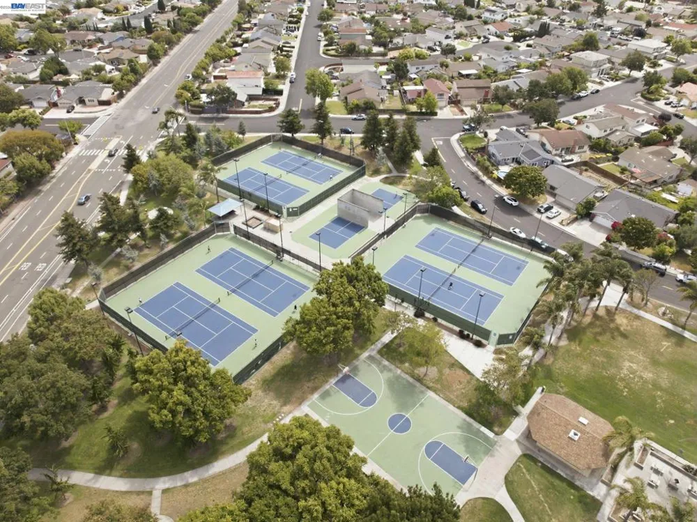 32219 Allison Dr Union City, CA 94587
