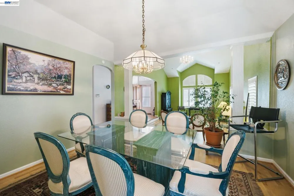 32219 Allison Dr Union City, CA 94587
