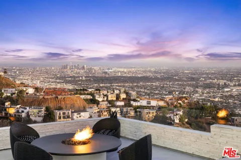 2231 Sunset Plaza Drive